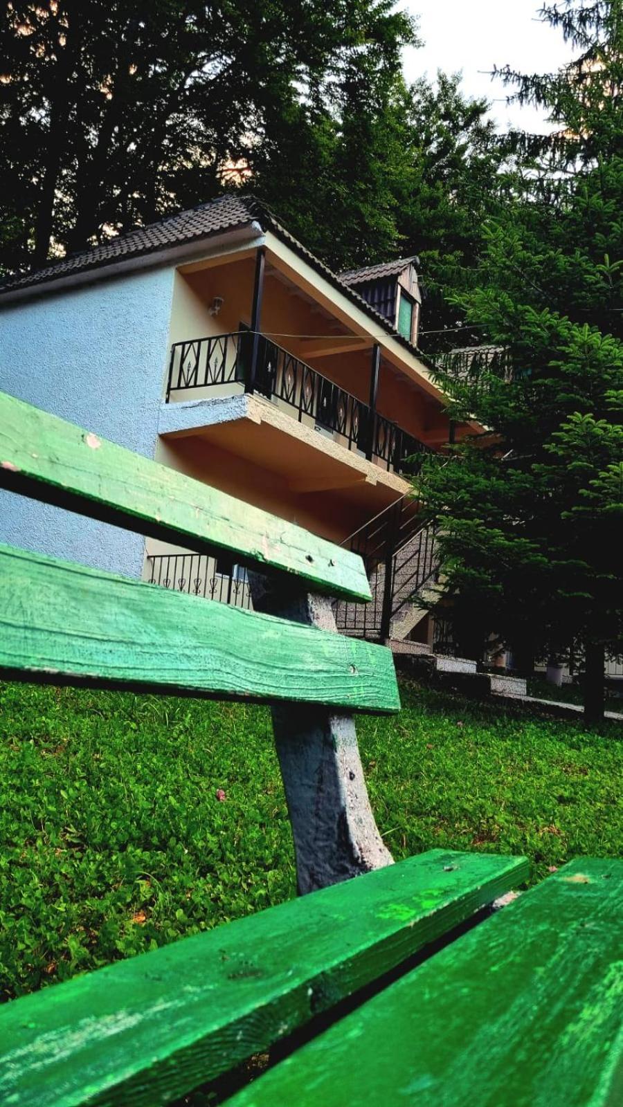 Bujtina Te Grima Hotel Theth Exterior foto